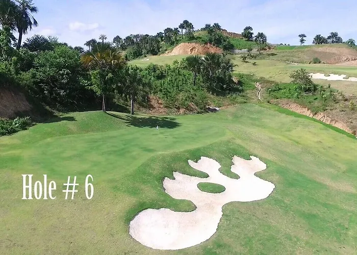 Cebu Golf Course 3*